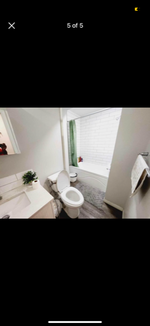 Spacious 2 Bedrooms and 1 Bathroom Basement