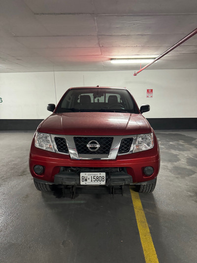 2018 Nissan Frontier low KM excelent condition. 