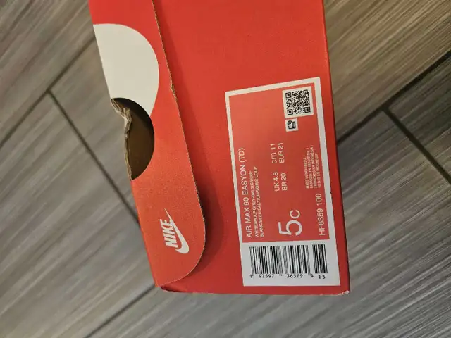 Jordan toddler shoes size 5 Bnib in Clothing - 2T in Calgary - Image 6