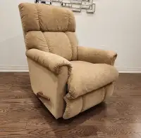 LaZBoy Rocker Recliner Chair 