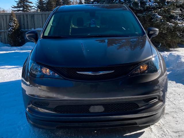 Chrysler 2022 Grand Caravan Wheelchair Van in Cars & Trucks in Edmonton