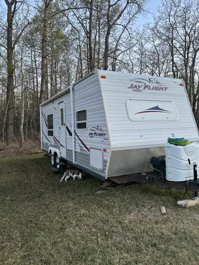 Trailer is in good condition No water damage or soft spots Everything works great Hitch will come wi...