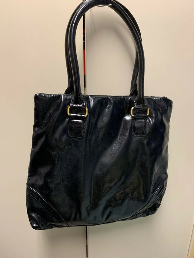 Puma Hand bag , Should bag  in Women's - Bags & Wallets in Cambridge - Image 3