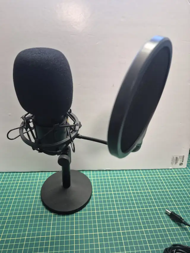 USB Microphone Kit 192kHz/24Bit AU-A04T PC Condenser in Speakers, Headsets & Mics in Markham / York Region - Image 4