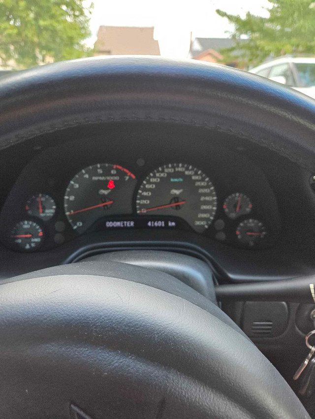 2003 Chevrolet Corvette  in Cars & Trucks in Kitchener / Waterloo - Image 3