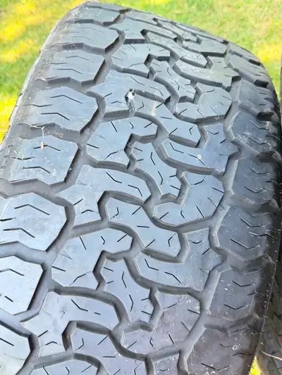 Selling a set of 4 AMP Terrain Pro A/T low-profile, all-terrain tires. Size305/35R24. Even tread, pl...