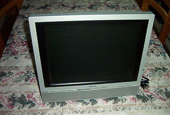 TV dans Téléviseurs  à Lévis - Image 2