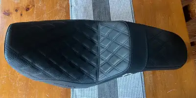 Brand SDC Sandleman seat for a Dyna. Brand new, never used, ever.
