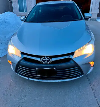 2015 TOYOTA CAMRY SE Fresh Safety New brakes 148,000 km Comes with summer and winter tires Carfax av...