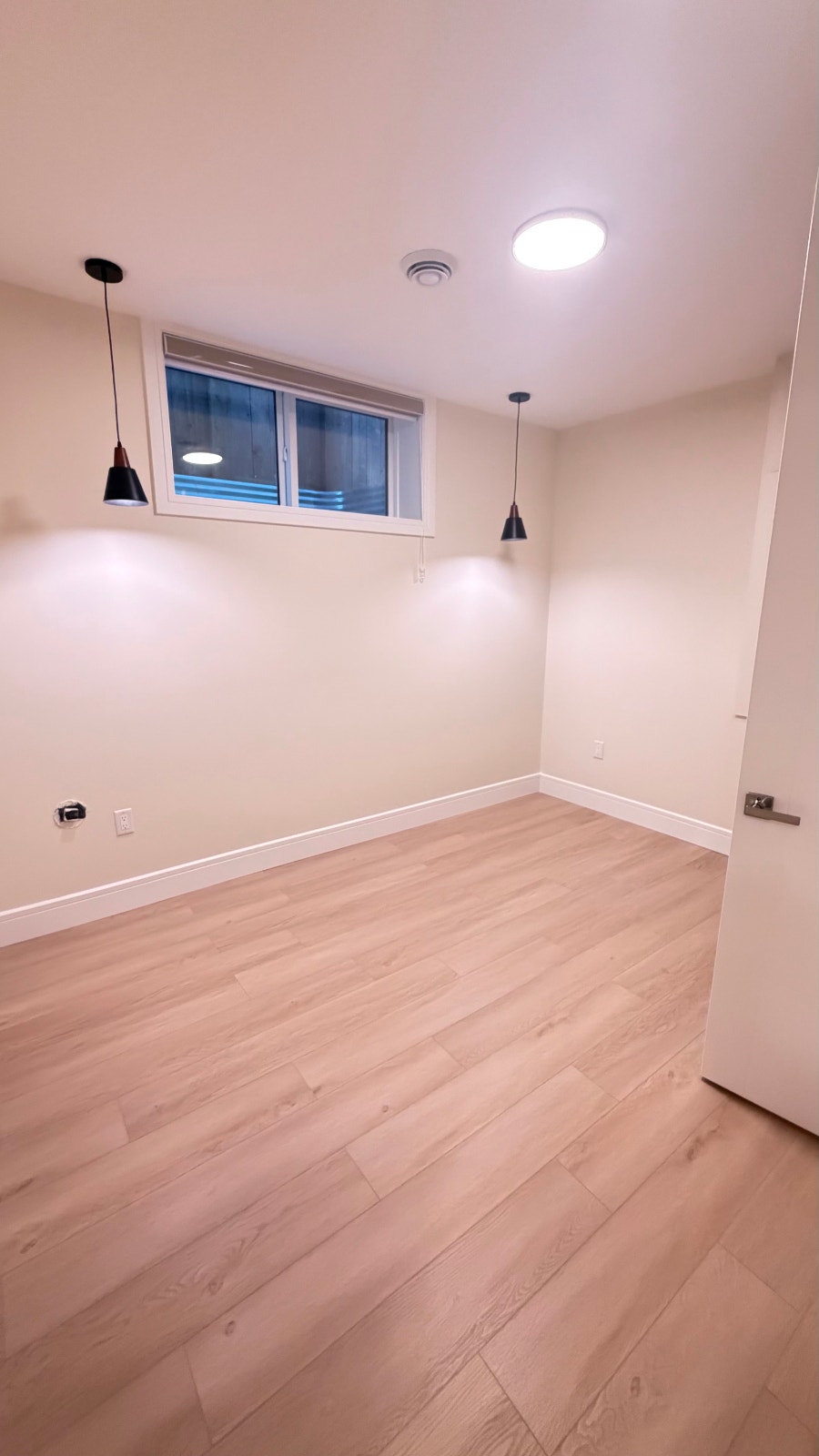 Brand New 2 Bedroom Basement Suite- ALL Utilities Included $1350 4