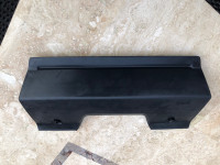 Land Rover Range Rover Tow Hitch Cover