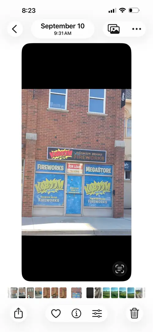 Store For Rent in the middle of Streetsville MISSISSAUGA . 700 ft.² approximately available January...