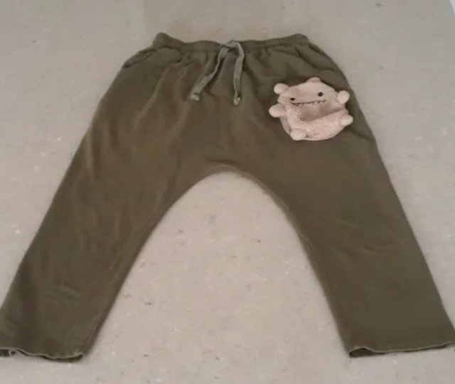 Monster-ously wonderful green dropped crotch pants women size S in Women's - Bottoms in Markham / York Region - Image 3