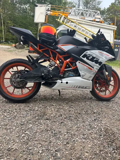 3000 FIRM 2016 KTM 390rc Tidy tail KTM comfort seat HID headlights Aftermarket mirrors Aftermarket a...