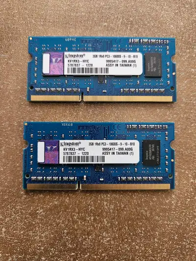 Offered are two Kingston 2GB 1Rx8 PC3-10600S-9-10-B10 RAM sticks, perfect for upgrading or repairing...