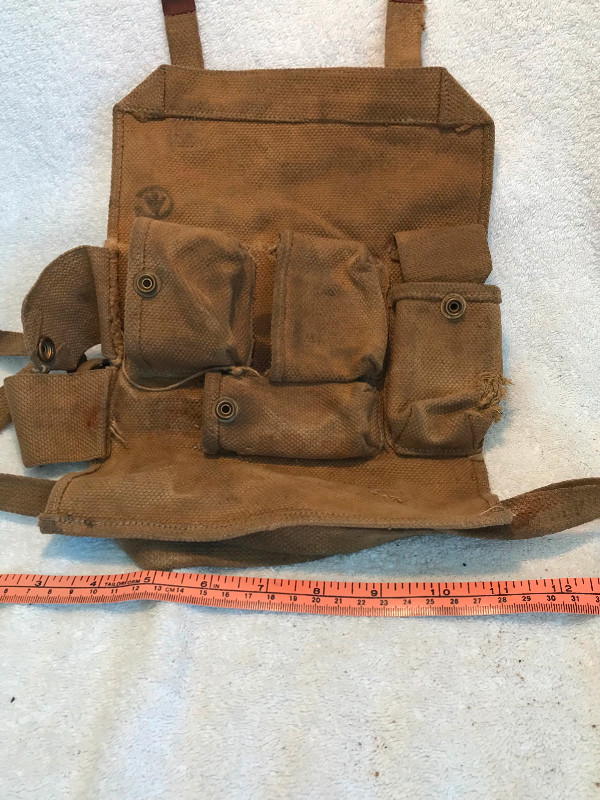 WW2 Canadian Army Bren Wallet Tool Cleaning Kit in Arts & Collectibles in Winnipeg