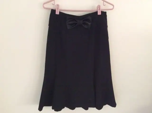 Jupe noire « Joseph Ribkoff » pour femme in Women's - Dresses & Skirts in Saguenay - Image 7