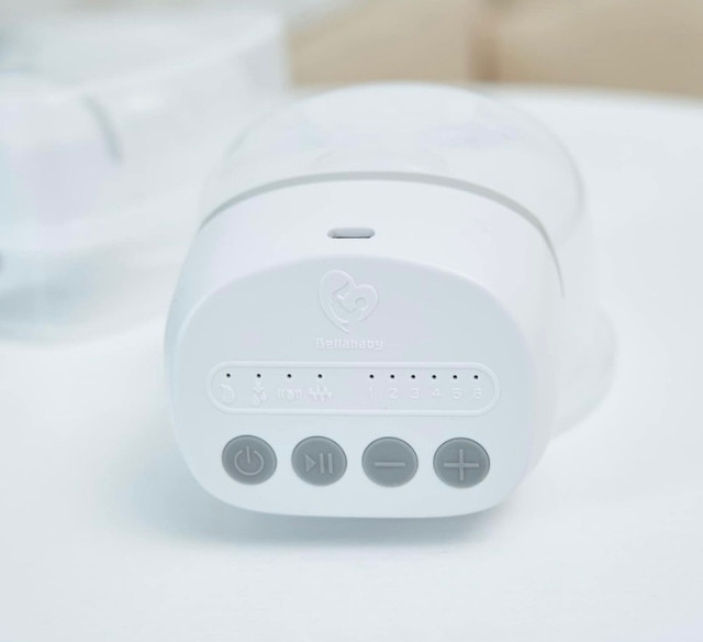 Electric breast pump in Feeding & High Chairs in City of Toronto - Image 2