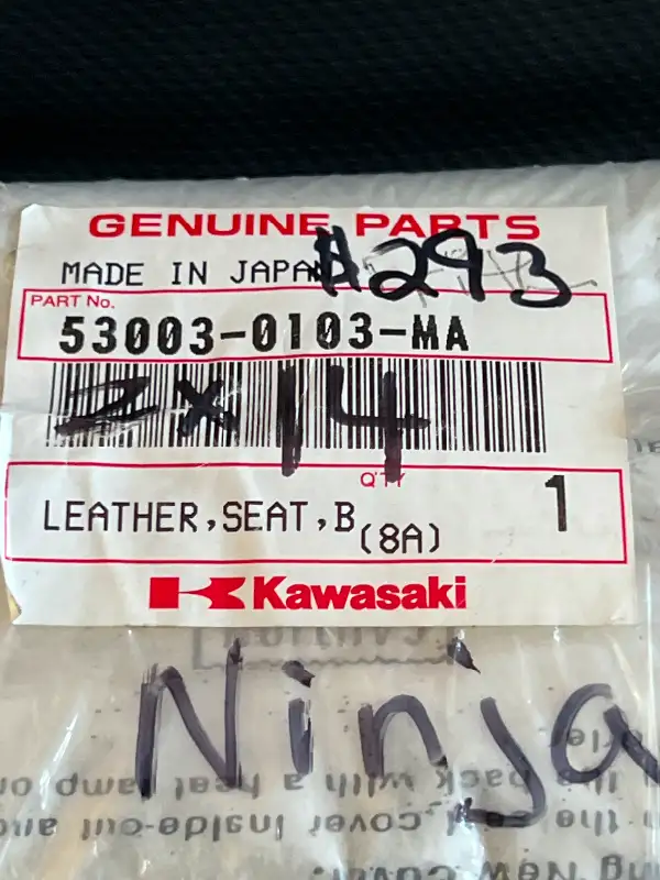 Kawasaki Ninja ZX 14 Leather Seat Cover Black oem 53003-0103-MA in Other in Barrie - Image 4