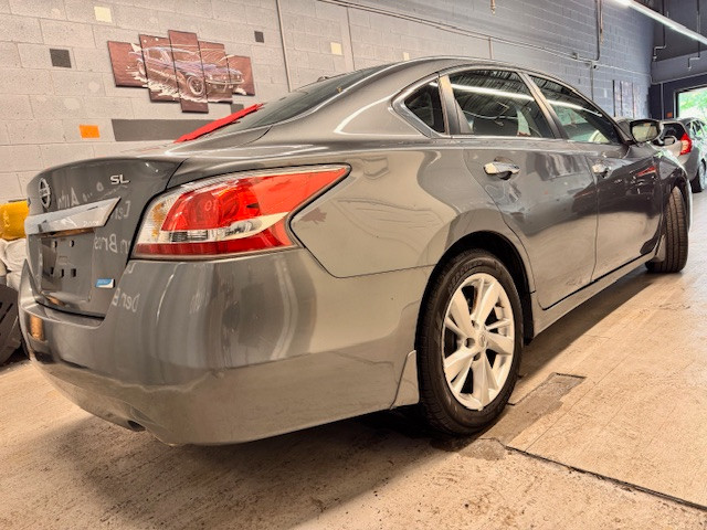 Great Condition in Cars & Trucks in Markham / York Region - Image 3