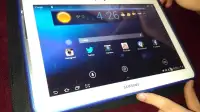 Samsung Galaxy Tab 2 (10.1-Inch, Wi-Fi)  Like new 10/10