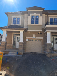 Townhouse for rent in Ancaster