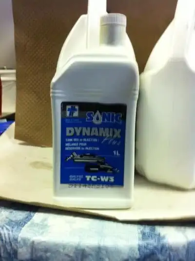 For Sale: 1L Co-op Sonic Dynamix 2 Stroke outboard for Boats or Toro 2 stroke snowblowers etc. $8.00