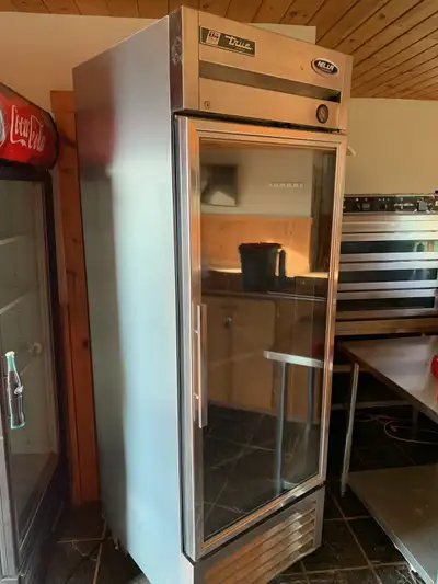 True Standup Commercial Freezer model T-23FG1D. Like new condition. Price $4,500 Smart Cooling Conce...