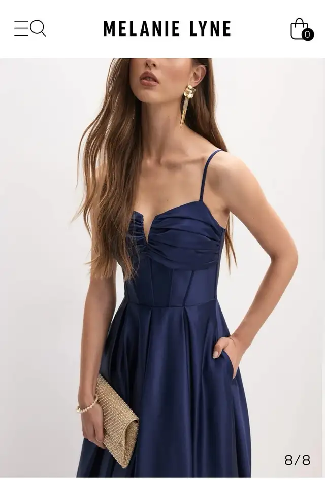 Gorgeous satin grad dress with pockets in Women's - Dresses & Skirts in Edmonton - Image 3