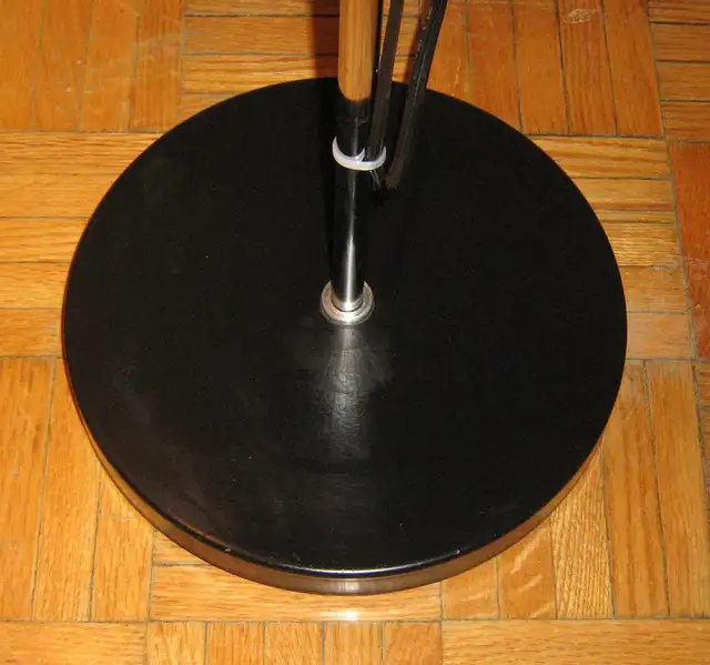 Vintage Stilnovo Arredoluce Adjustable Arm Floor Lamp in Indoor Lighting & Fans in City of Toronto - Image 10