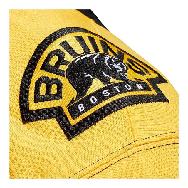 Boston Bruins Adidas Prime Authentic Jersey in Hockey in Edmonton - Image 3