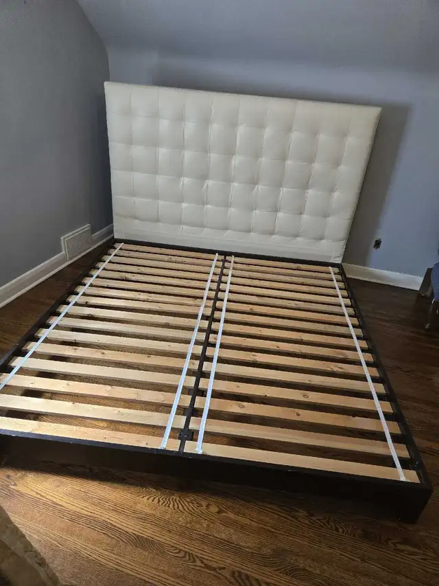 West Elm Leather KING Headboard and Dark Brown Wood Bed Frame in Beds & Mattresses in City of Toronto - Image 2