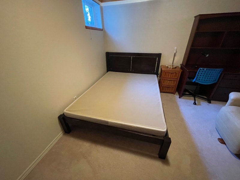 Queen bed frame with slats, wooden queen bed very sturdy Beds