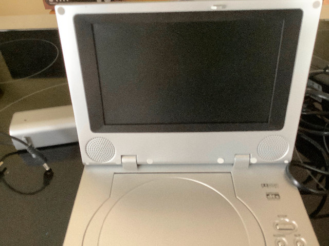 Portable dvd player in CDs, DVDs & Blu-ray in Edmonton