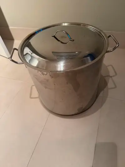 Commercial Restaurant Kitchen/Catering Equipment 1. Commercial Stock Pot (Danisco Inc. - Made in Tur...
