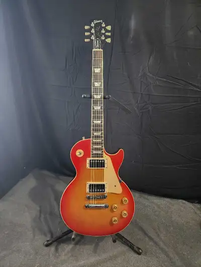 1996 Gibson Les Paul Standard, View more