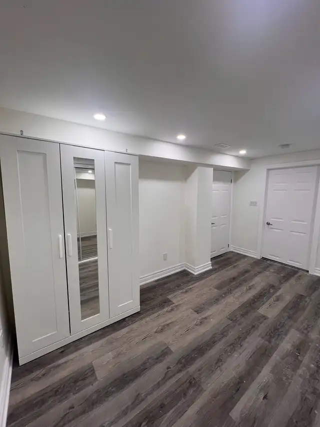 1 Room for Rent, Shared Basement in Room Rentals & Roommates in City of Toronto - Image 5