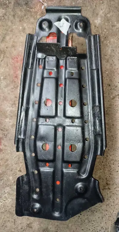 92 - 98 Suzuki Quadrunner 250 and/or King Quad center skidplates, View more