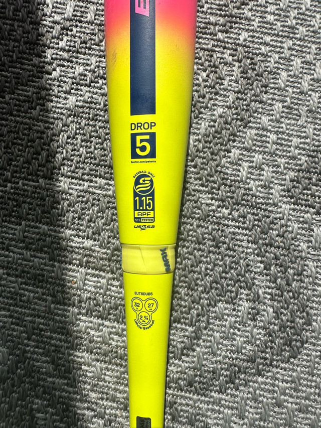 32” Easton Double Barrel “The Dub” Bat in Baseball & Softball in Oshawa / Durham Region - Image 3