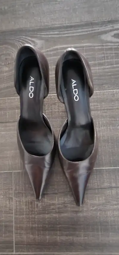 Women's heels , View more