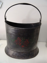 PRIMITIVE antique coal bucket VICTORIAN toleware LARGE naïve