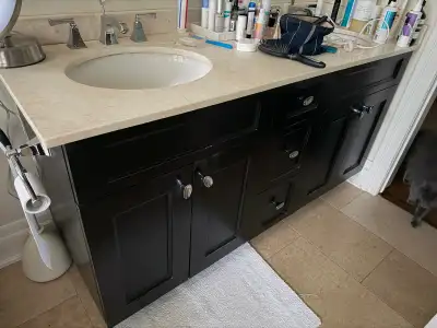 Bathroom vanity Double sink included Grohe faucets included