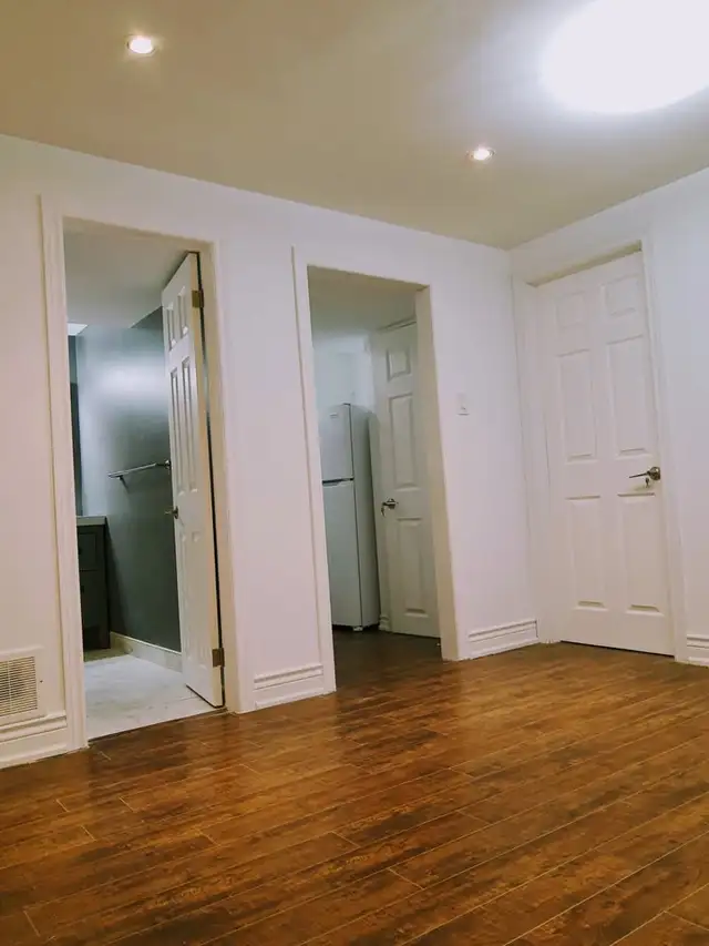 Basement Apartment For Rent in Thornhill! in Long Term Rentals in Markham / York Region - Image 4