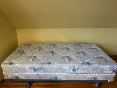 lit simple avec sommier et base, View more