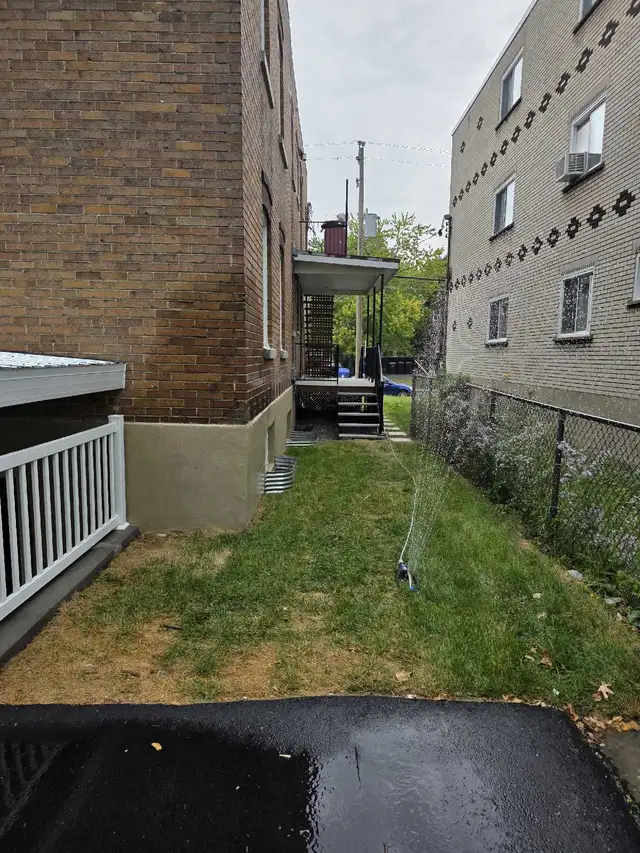 Grand 4 1/2 entièrement rénové à louer – Longueuil in Long Term Rentals in Longueuil / South Shore - Image 7