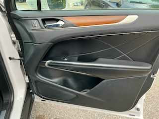 Auto Detailing  in Other in Markham / York Region - Image 4