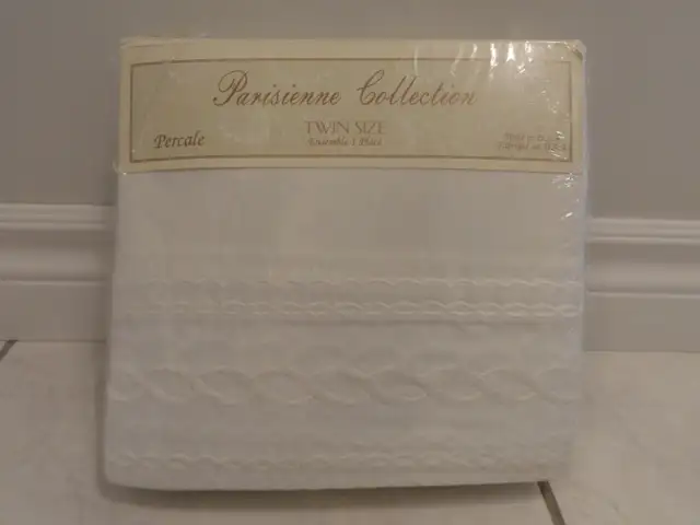 ObusForme TWIN QUILTED MATTRESS COVER / PROTECTOR in Bedding in Norfolk County - Image 7