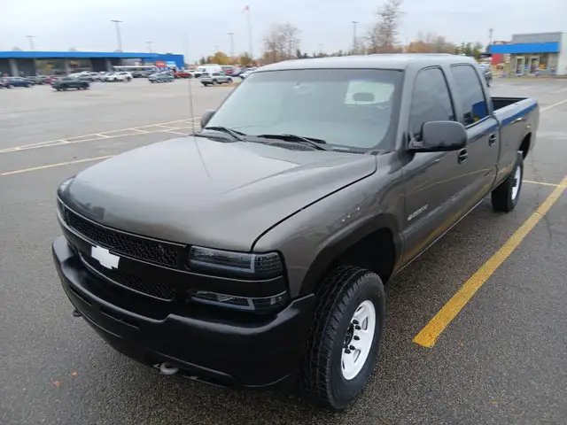 2002 Chevrolet Silverado 2500HD 4x4- New FullbodyPaintjob Pro