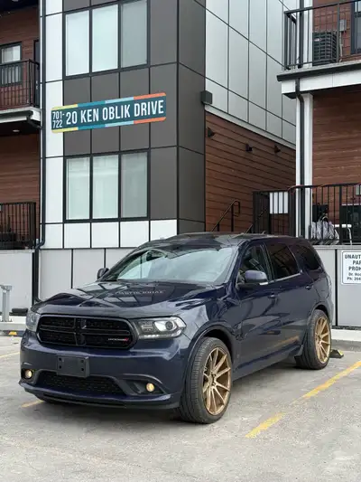 2017 Dodge Durango R/T AWD Clean title & Freshly Safetied 5.7 Hemi ( No ticks) Private Sale Spacious...