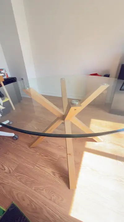 Round dinner table, View more
